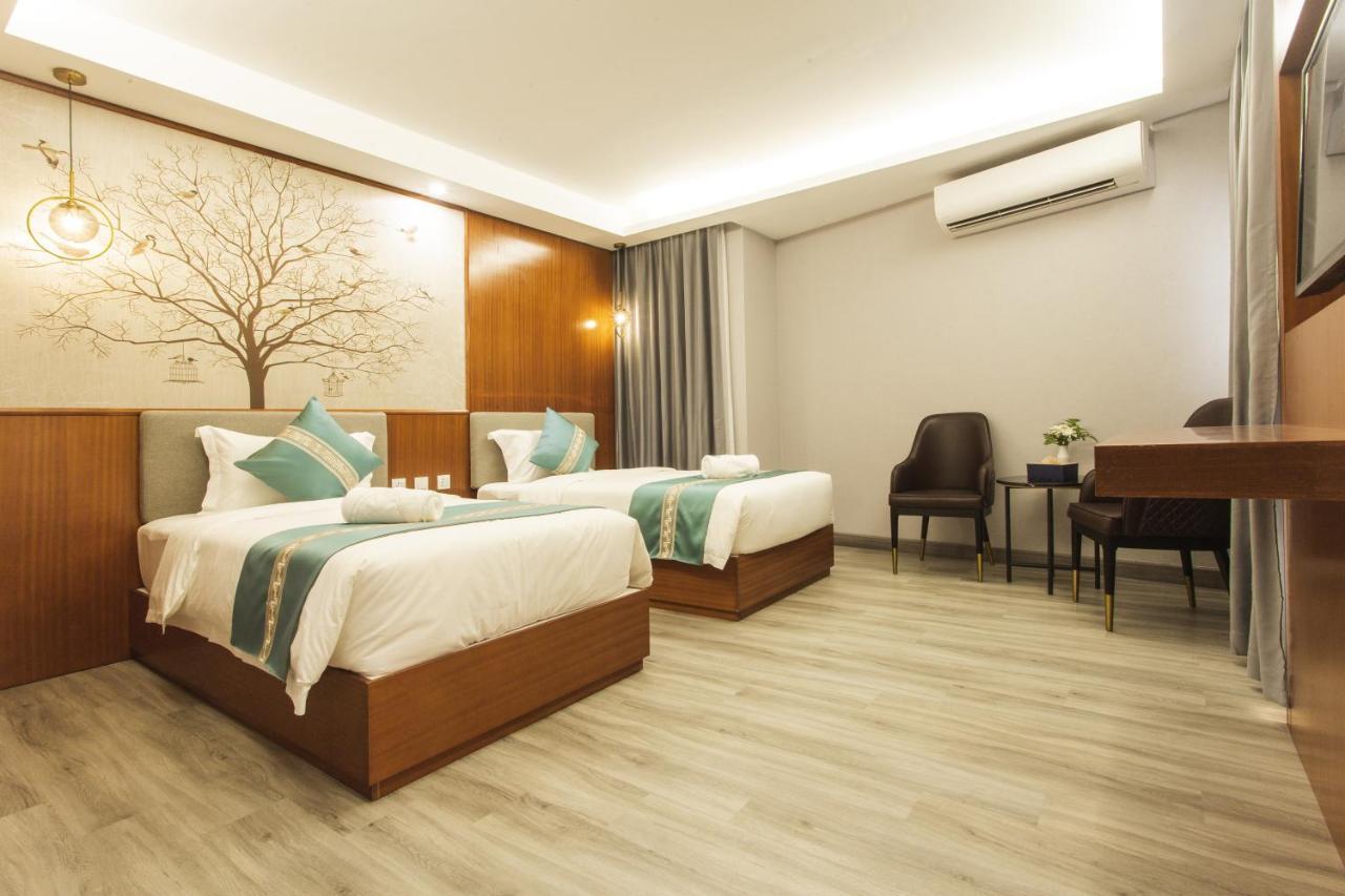 Thapae Twins Hotel Chiang Mai Esterno foto