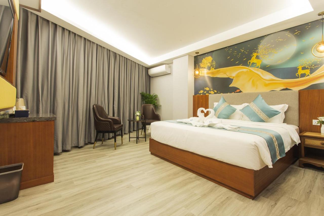 Thapae Twins Hotel Chiang Mai Esterno foto