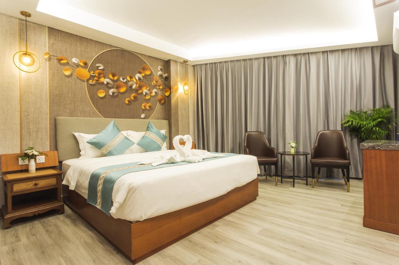 Thapae Twins Hotel Chiang Mai Esterno foto