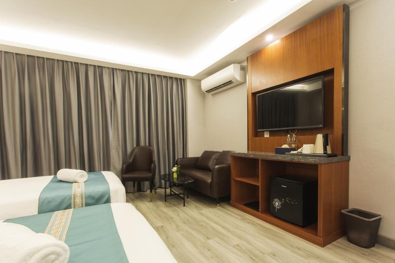 Thapae Twins Hotel Chiang Mai Esterno foto