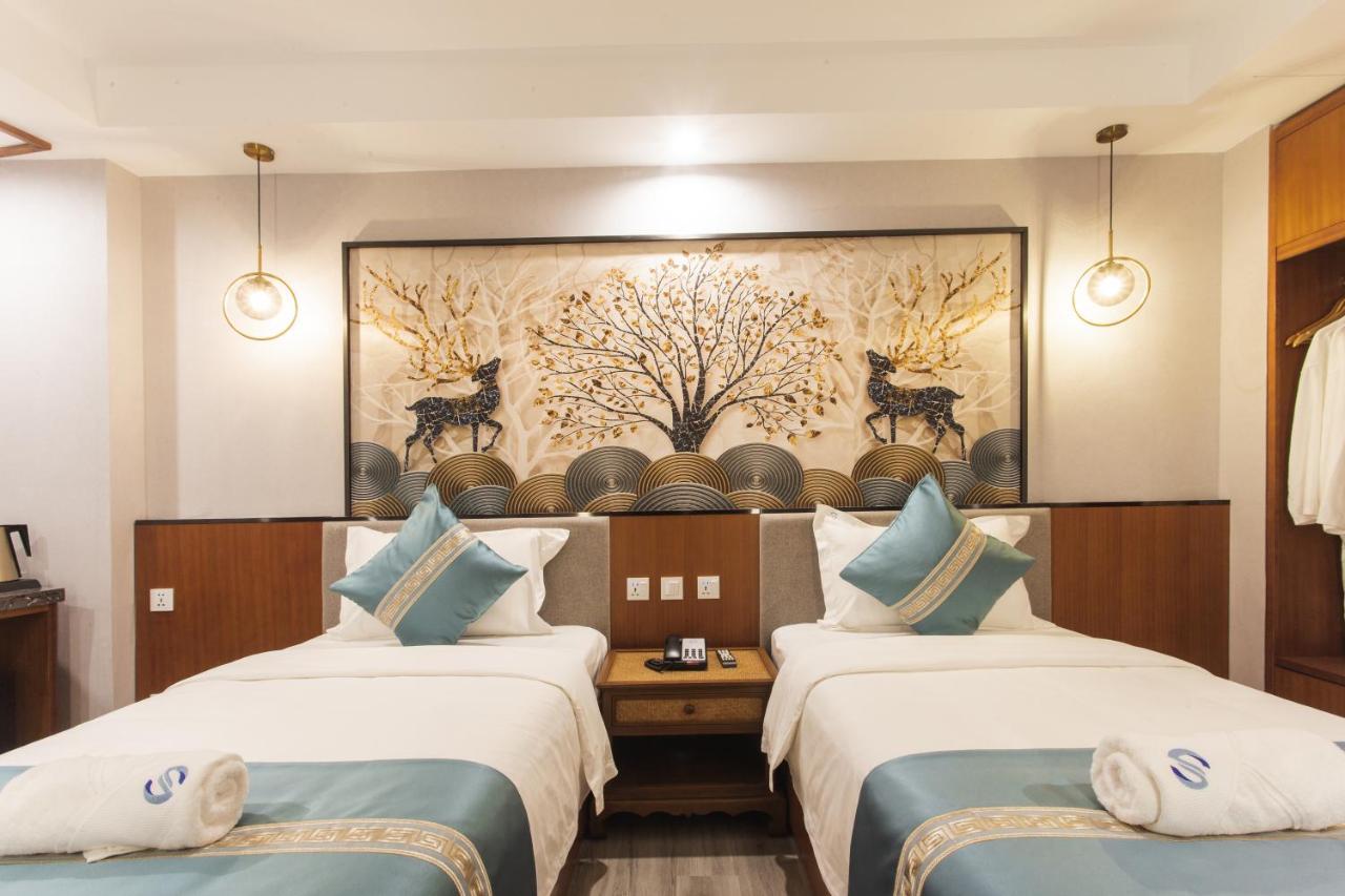 Thapae Twins Hotel Chiang Mai Esterno foto